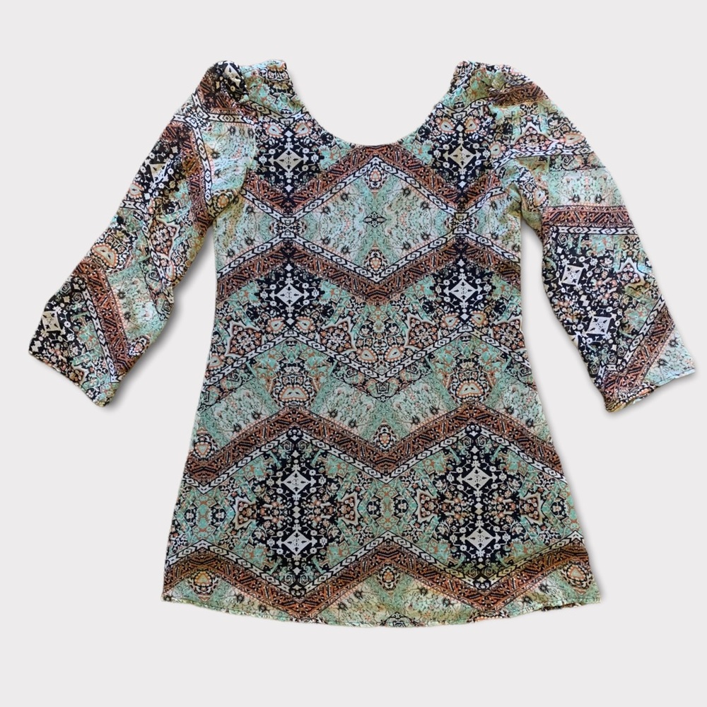 Speechless Woman’s Dress Size Large Beautiful Flowy Dress with Roll up Sleeves